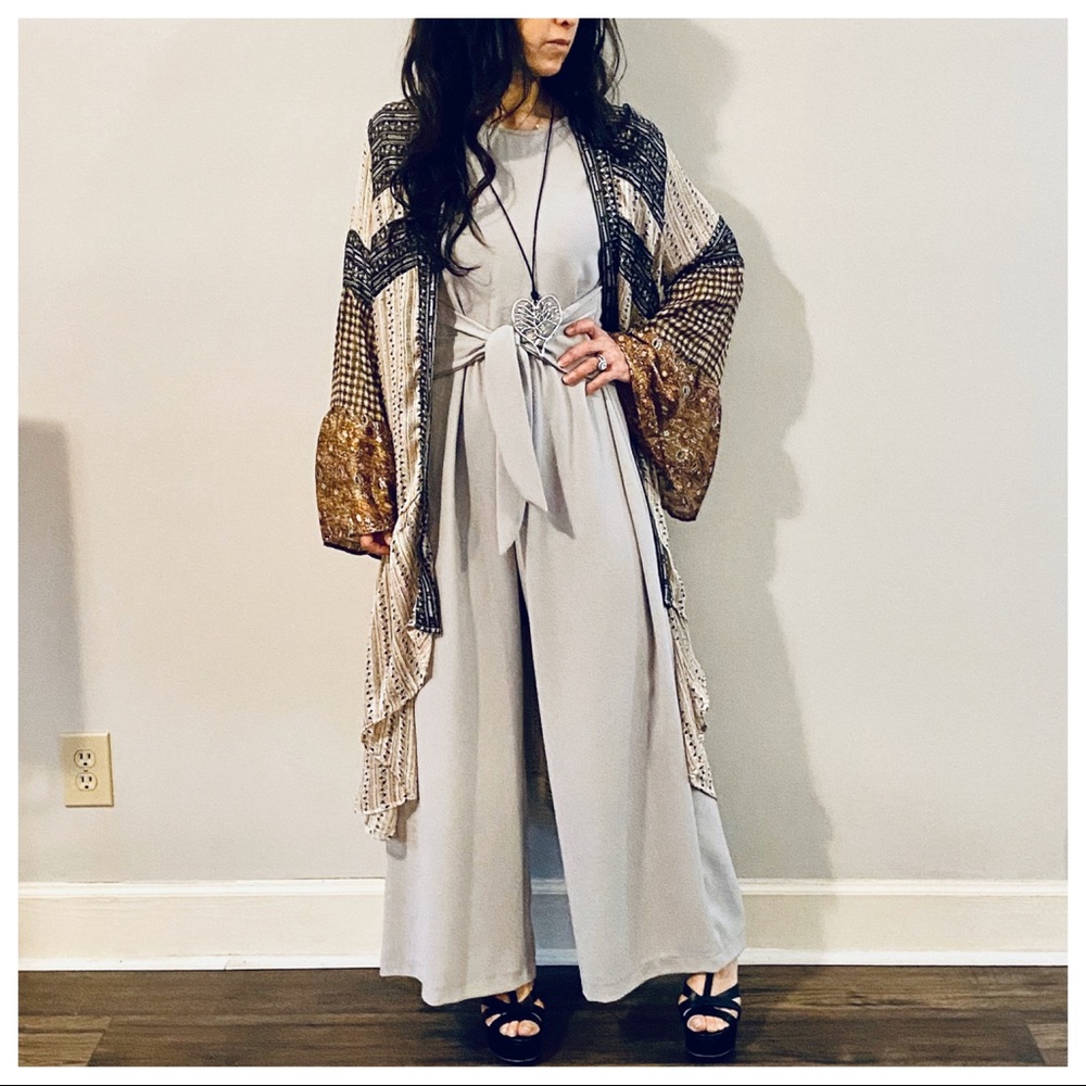✨LAST ONE✨Short sleeves front knot detail jumpsuit - Picture 4 of 8